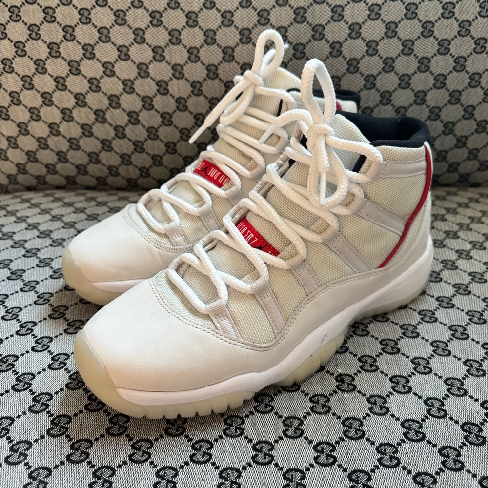 Nike Air Jordan 11 Retro GS 'Platinum Tint'